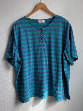 90s Women's Striped Oversized Short-Sleeve Henley Shirt in Teal and Blue